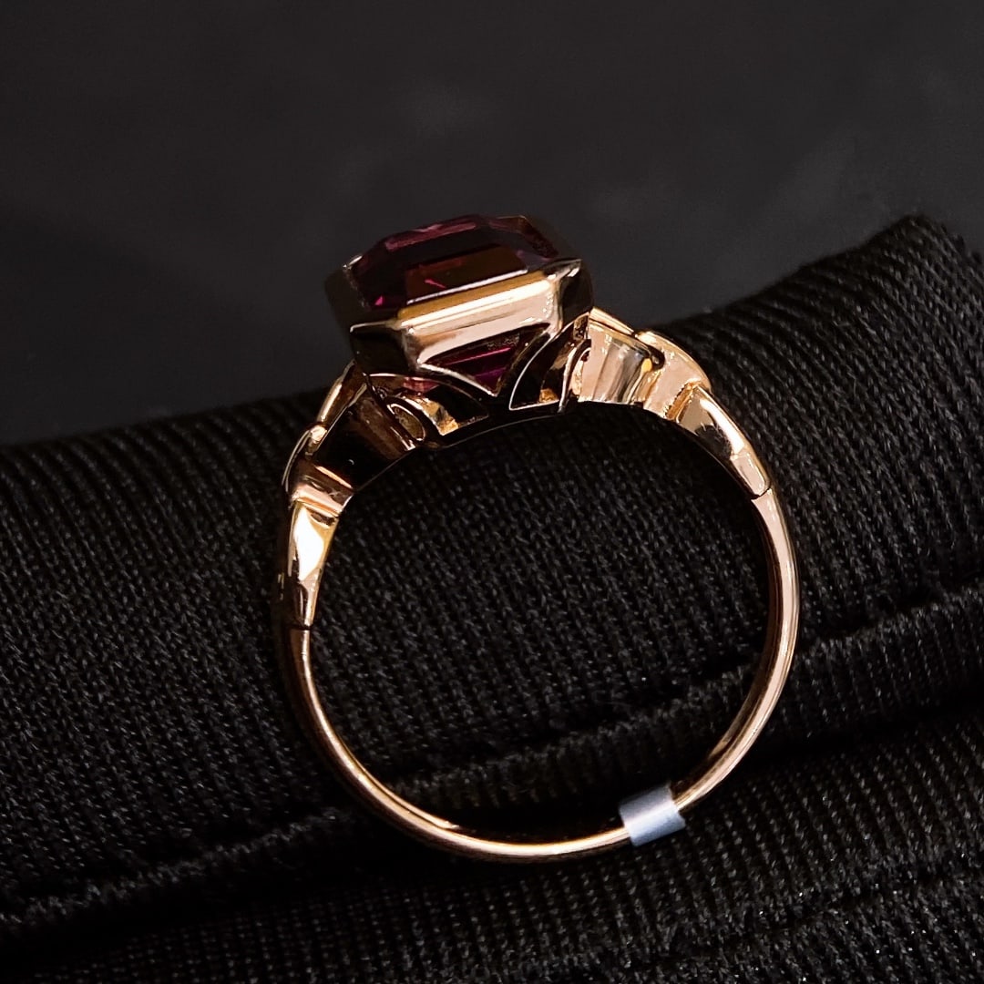 4.99Ctw Natural Garnet Ring - 4