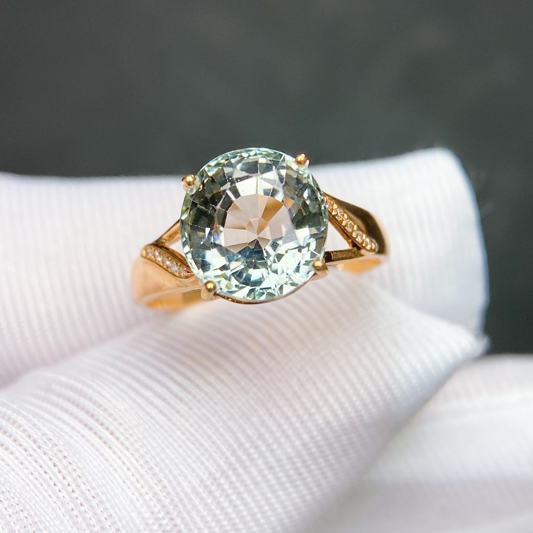 4Ctw Natural Tourmaline Ring: 4Ctw Natural Tourmaline Ring,Size:0.4inx0.4in 4Ctw天然碧玺戒指