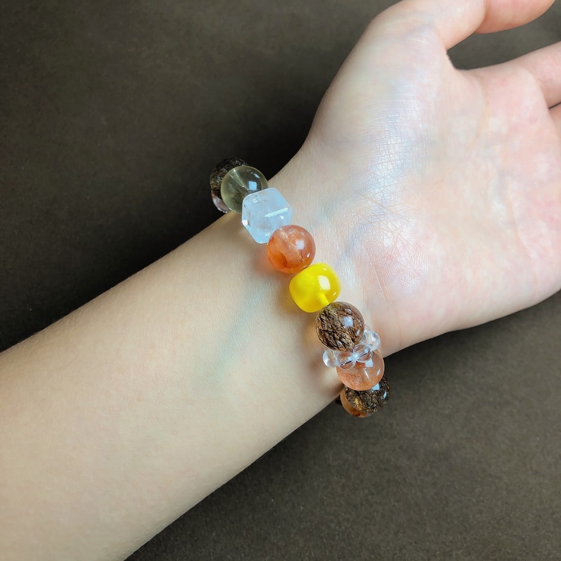 An Exquisite Crystal Bracelets - 7