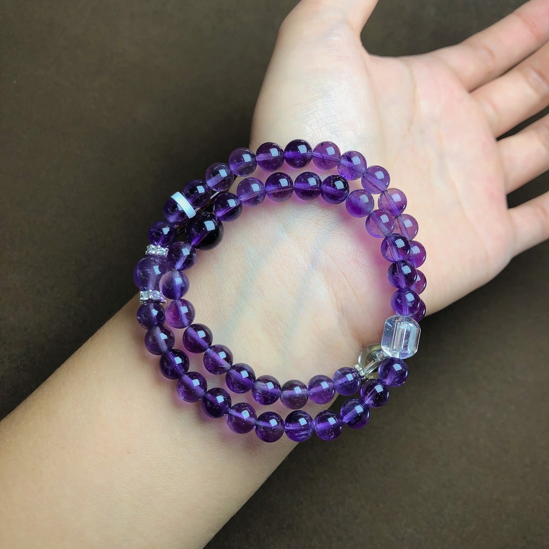 An Exquisite Crystal Bracelets - 2