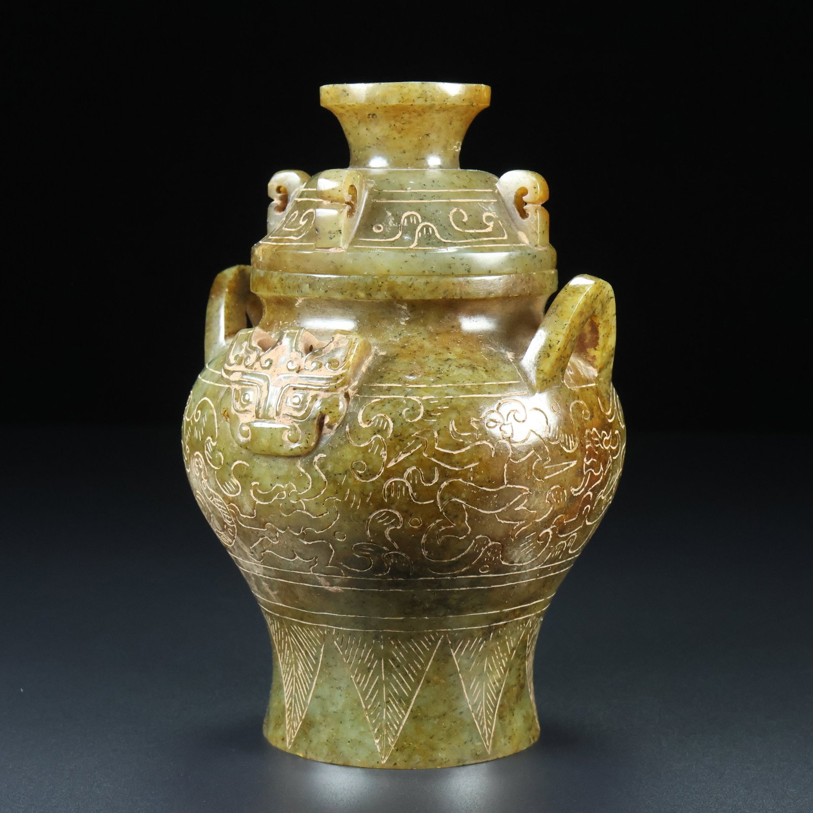 A Exquisite Hotan Jade Dragon Pattern Jar - 6