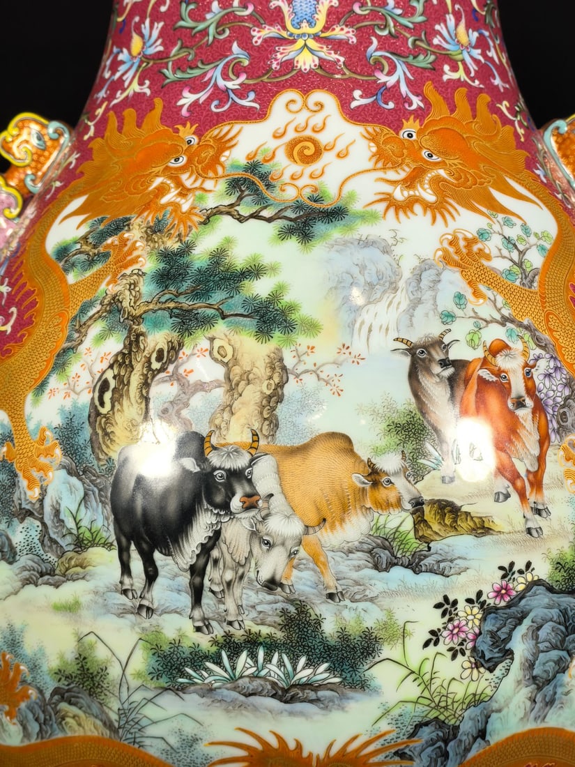 A Exquisite Enamel Ruby Red-Glazed Sheep Pattern Vase - 2