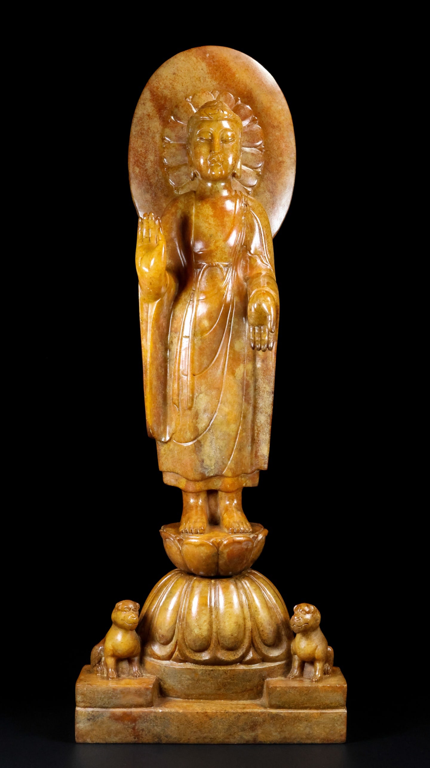 A Exquisite Hotan Jade Buddha statue: A Exquisite Hotan Jade Buddha statue,Han Dynasty, China,Size:8.6inx4.7inx23.2in,Weight:11600g 和田玉佛像,中国汉代