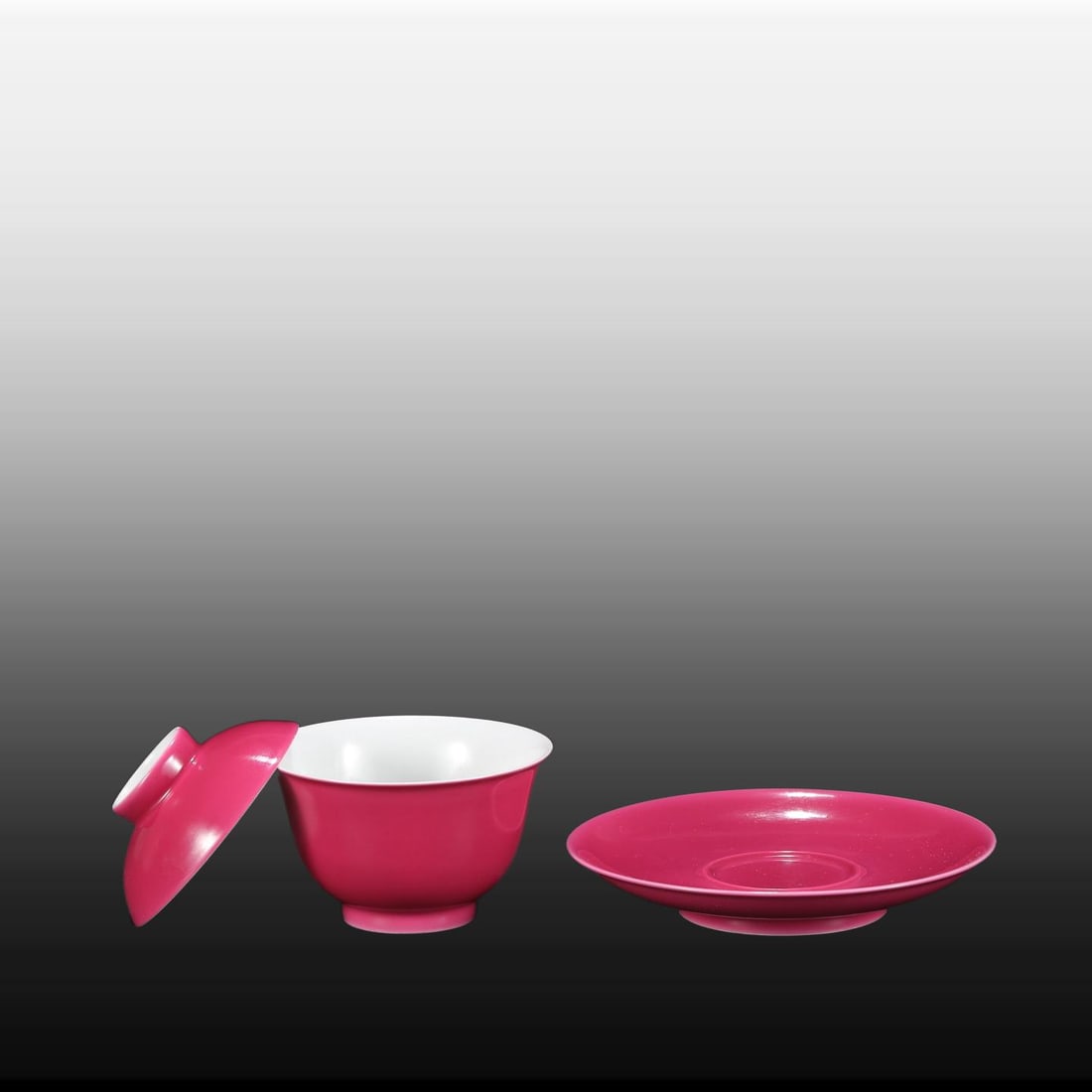 A Exquisite Ruby Red-Glazed Bowl - 4
