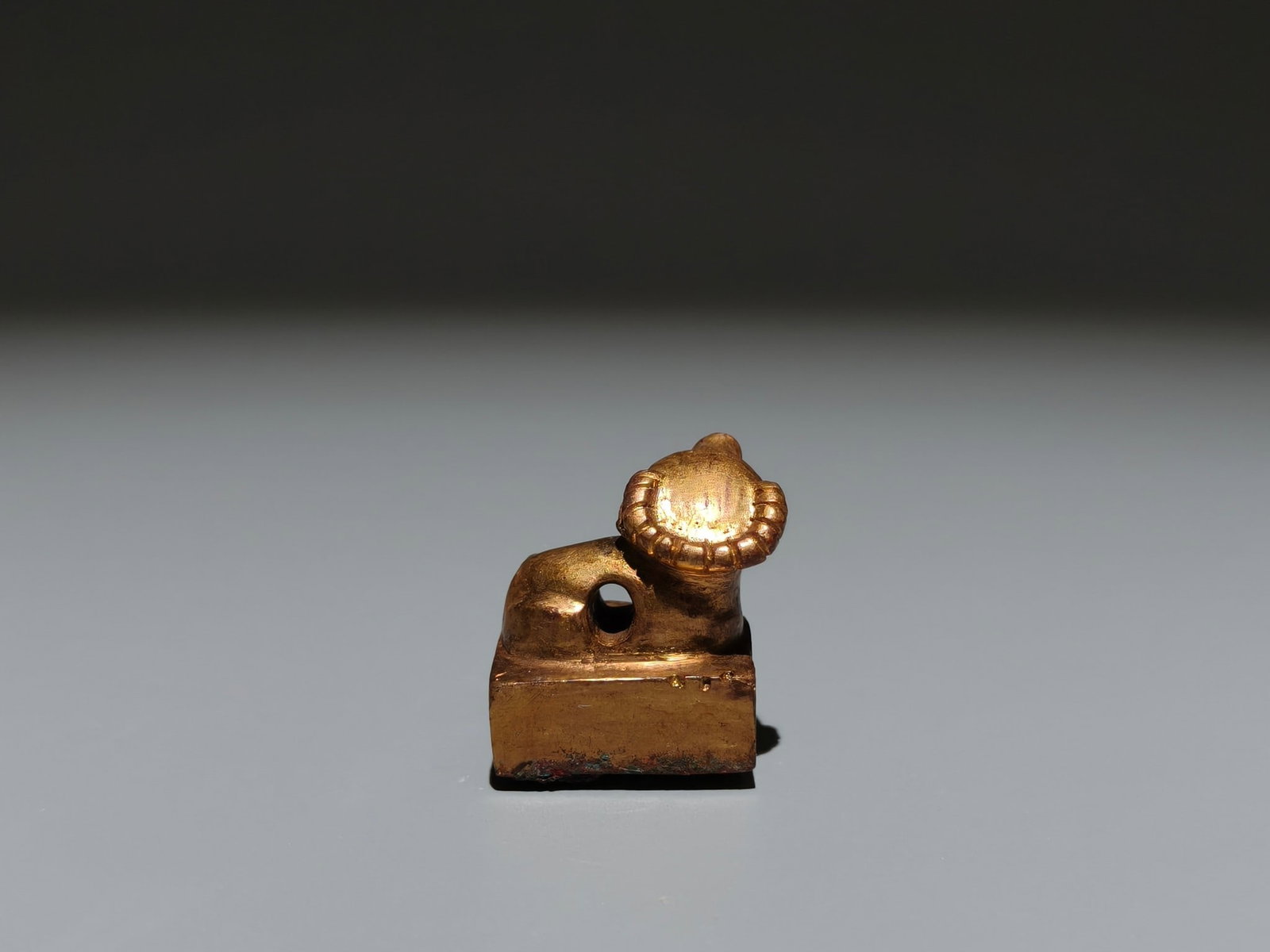 A Exquisite Gilt Bronze Buffalo Seal - 5