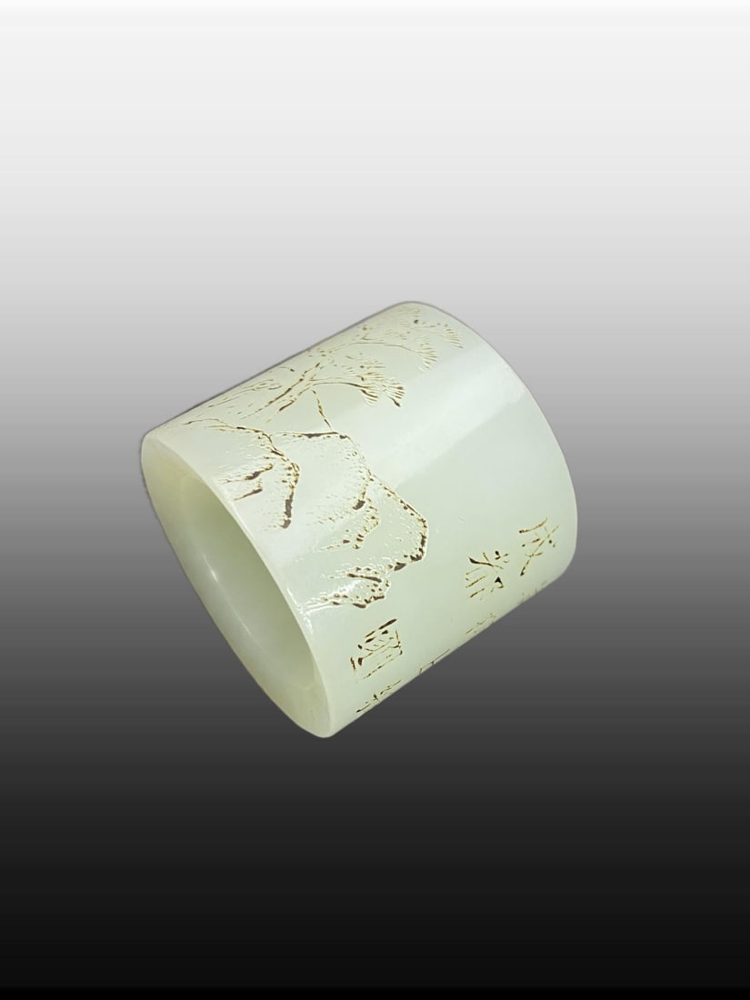 A Exquisite Hotan Jade Figures Pattern Thumb Ring - 3