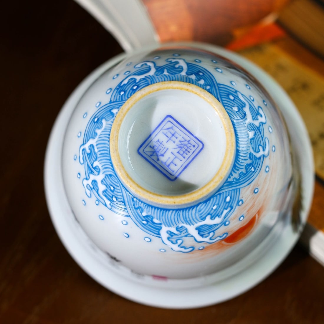 A Exquisite Famille-Rose Eagle Pattern Cup - 3