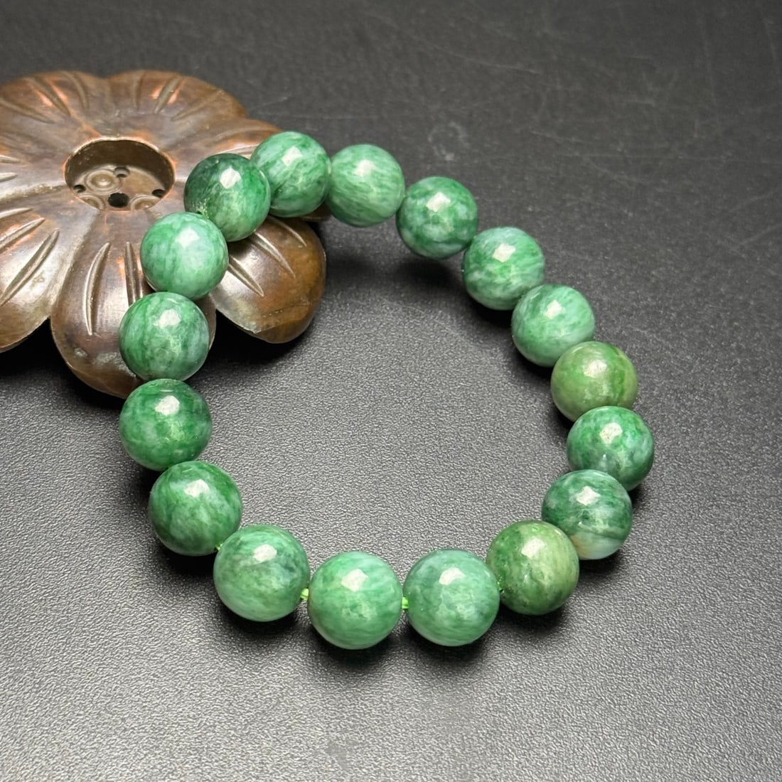 A Exquisite Jadeite Bracelets - 2
