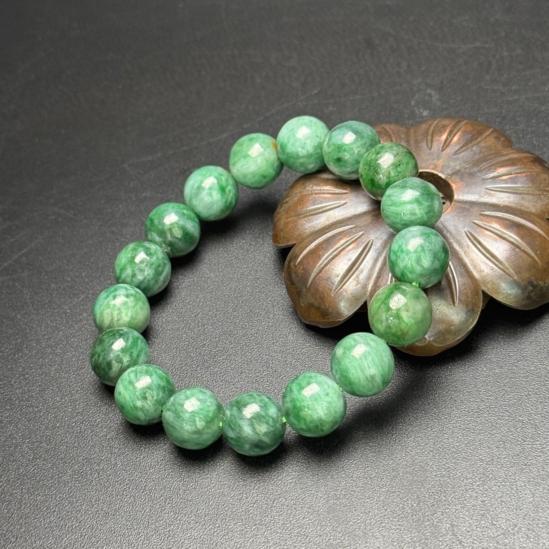 A Exquisite Jadeite Bracelets - 3