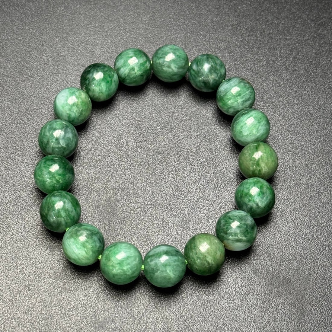 A Exquisite Jadeite Bracelets - 6