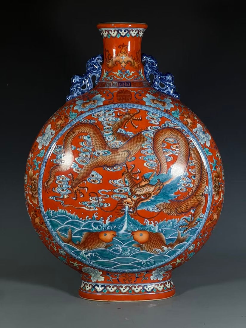 A Exquisite Iron-Red Dragon Pattern Vase - 3