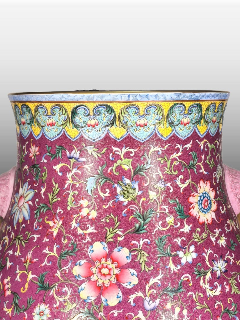 A Exquisite Enamel Ruby Red-Glazed Lotus Pattern Lion-Ears Vase - 7