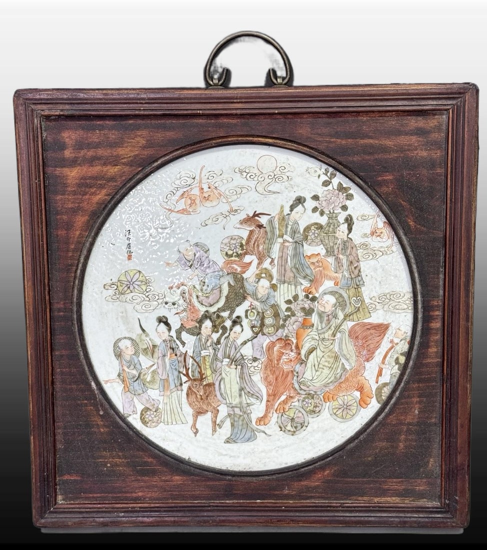 A Exquisite Famille-Rose Figures Pattern Porcelain Plate: A Exquisite Famille-Rose Figures Pattern Porcelain Plate,Republic of China,Size:17.3inx17.3in 粉彩人物纹瓷板,民国