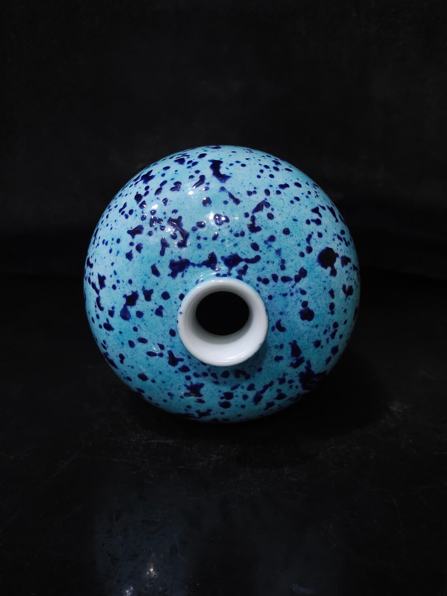 A Exquisite Robin's-Egg-Glazed Vase - 4