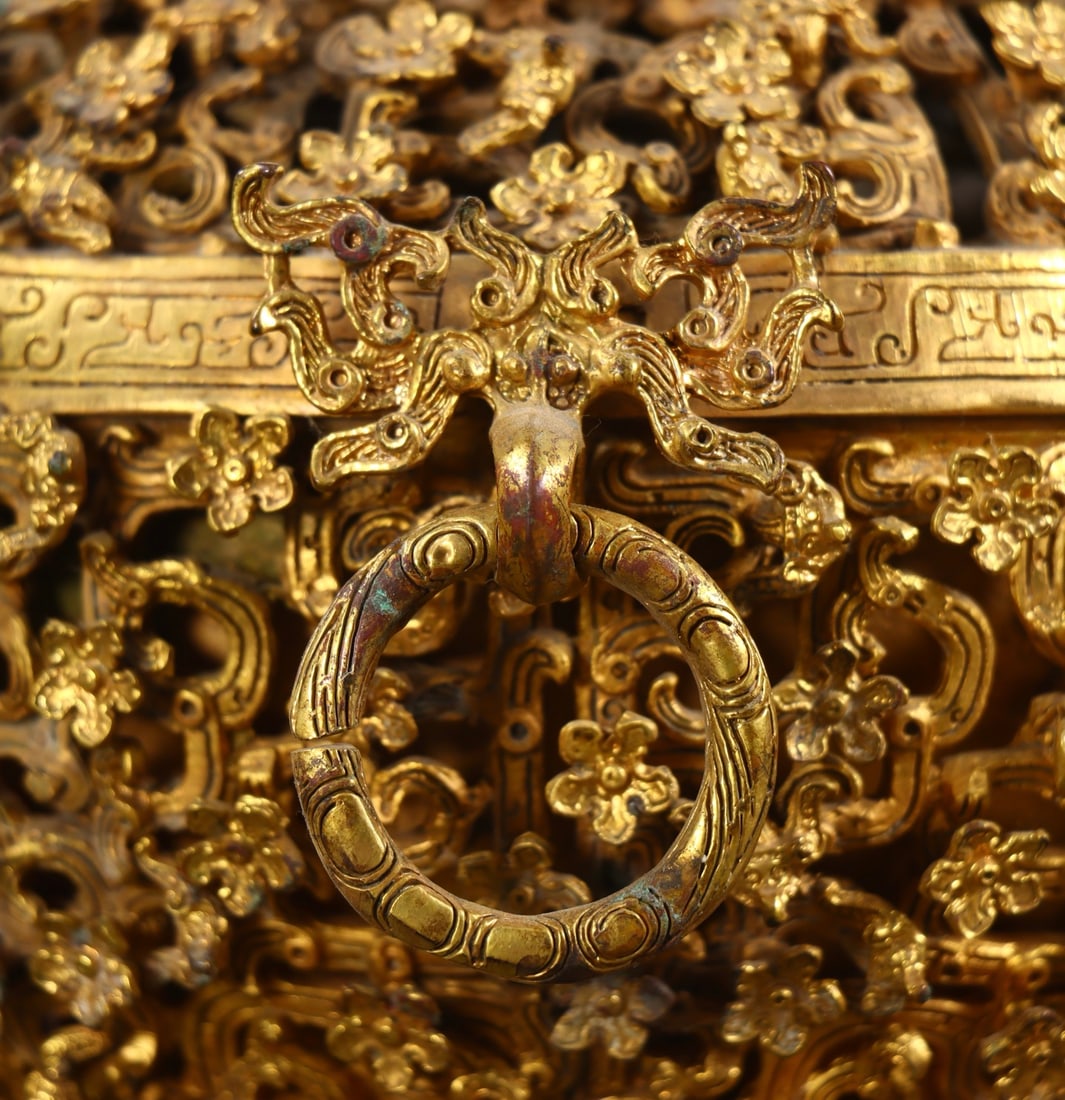 A Exquisite Gilt Bronze Dragon Pattern Jar - 8