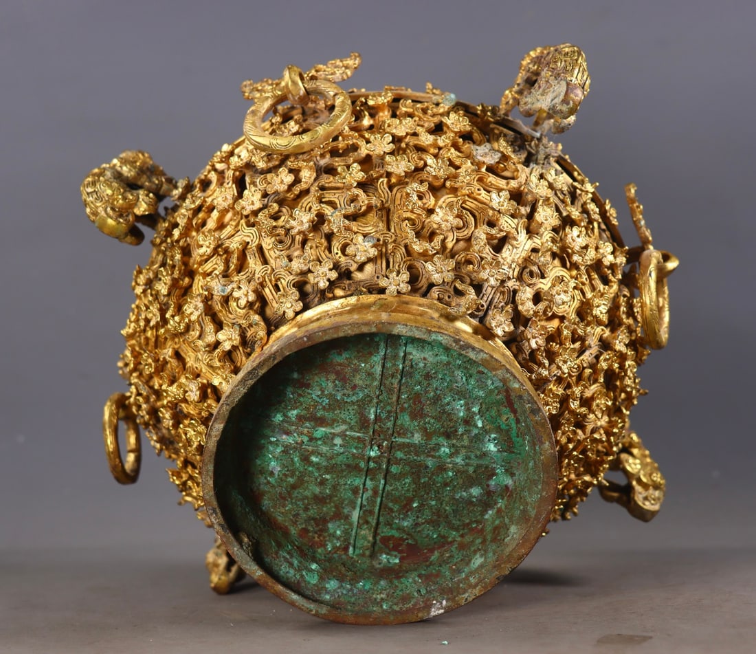 A Exquisite Gilt Bronze Dragon Pattern Jar - 9
