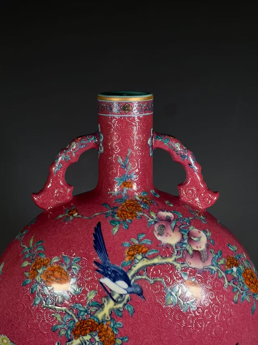 A Exquisite Ruby Red-Glazed Bird Pattern Vase - 6
