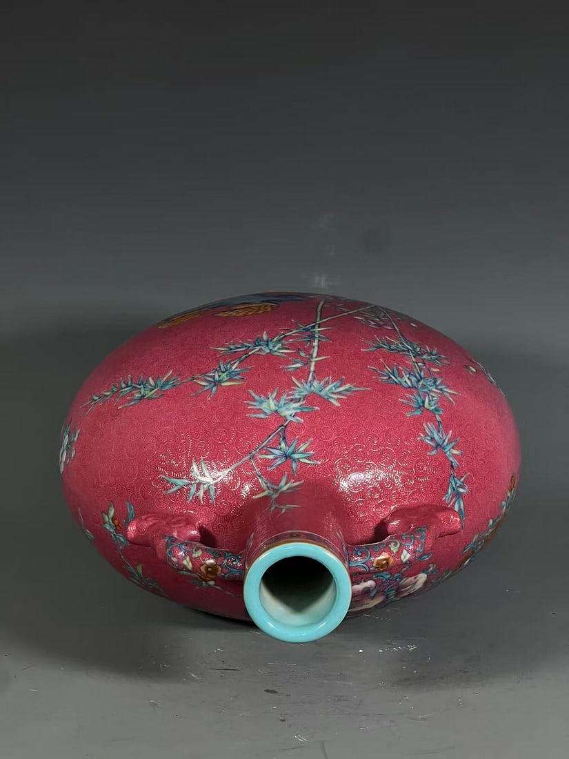 A Exquisite Ruby Red-Glazed Bird Pattern Vase - 8