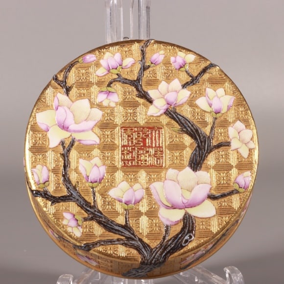 A Exquisite Enamel Gold Ground Flower Pattern Box - 7