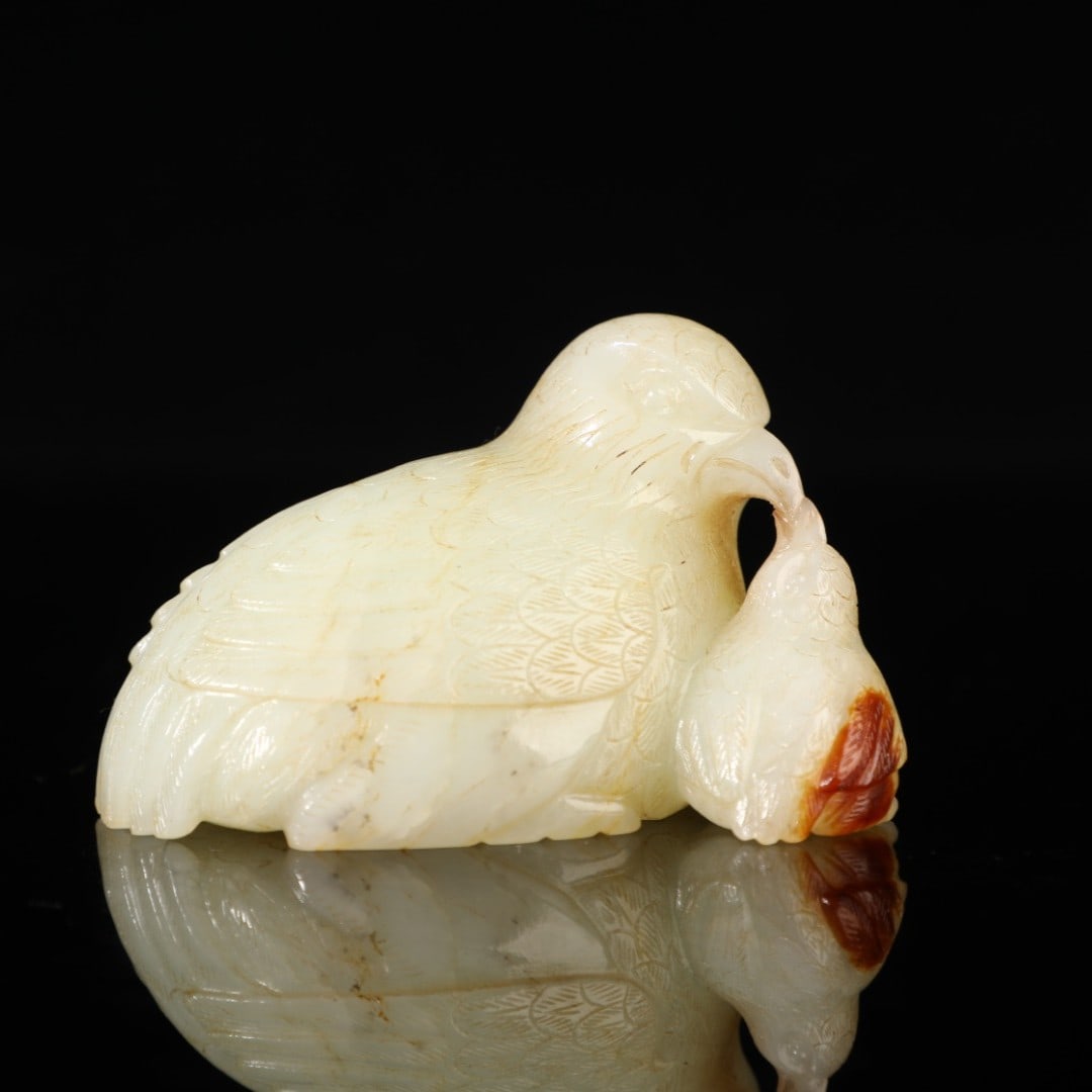 A Exquisite Hotan Jade Bird Ornament (1 of 12)