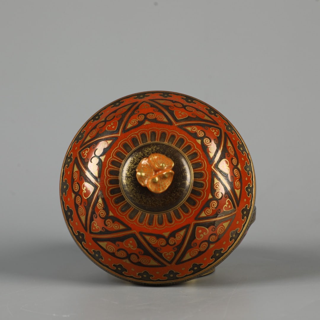 A Exquisite Coral Red Glazed Gilt Ganoderma lucidum Pattern Box - 5