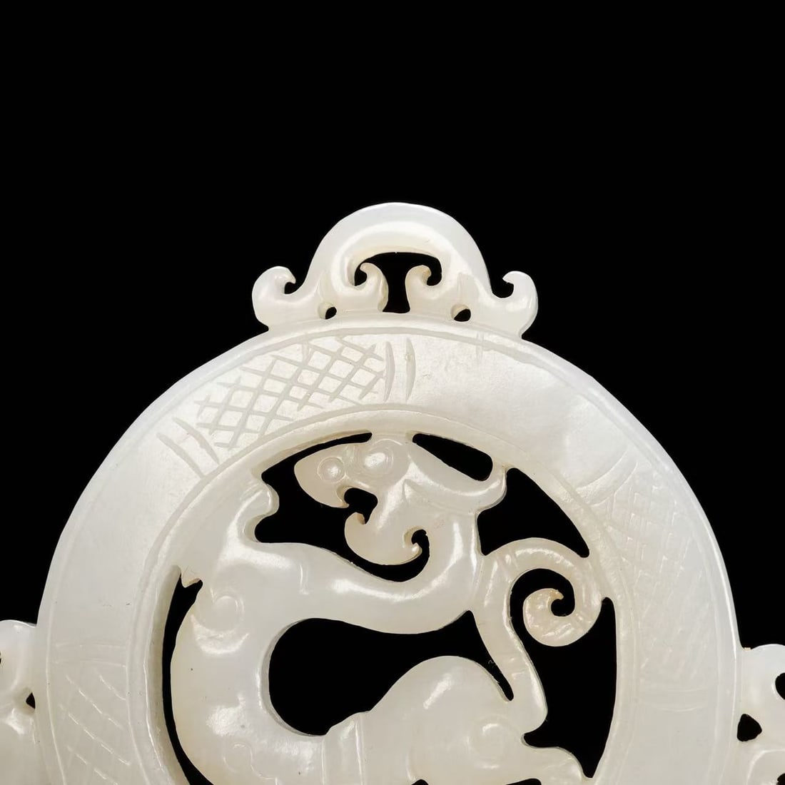 A Exquisite Hotan Jade Dragon Pattern Bi - 2