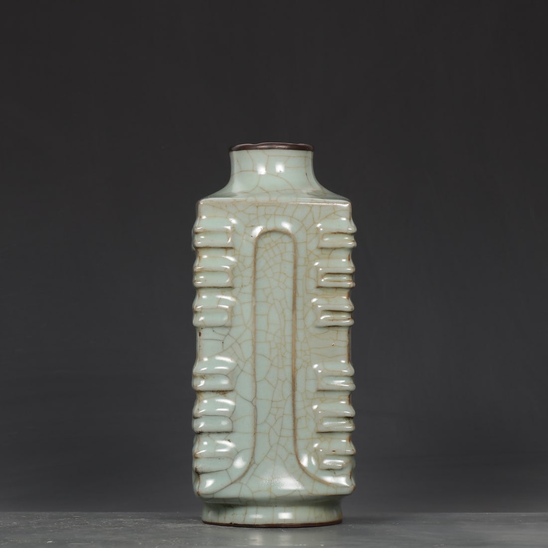 A Exquisite Guan yao Celadon Glzed With Silver Vase: A Exquisite Guan yao Celadon Glzed With Silver Vase,Song Dynasty, China,Size:8.7inx2inx3.7in 官窑青釉银口瓶,中国宋代