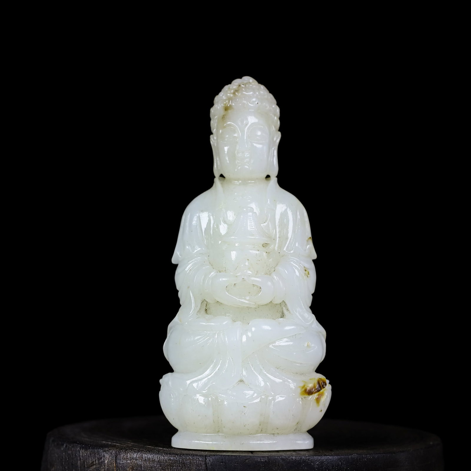 A Exquisite Hotan Jade Buddha statue Ornament: A Exquisite Hotan Jade Buddha statue Ornament,Ming Dynasty, China,Size:4.2inx1.9inx1in,Weight:162g 和田玉佛像摆件,中国明代