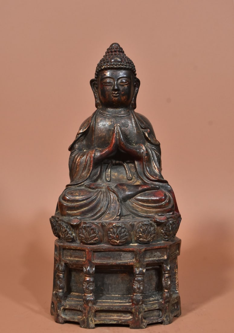 A Exquisite Coppery Buddha Statue Ornament: A Exquisite Coppery Buddha Statue Ornament,Ming Dynasty, China,Size:11.4inx5.5in,Weight:1700g 铜制佛像摆件,中国明代