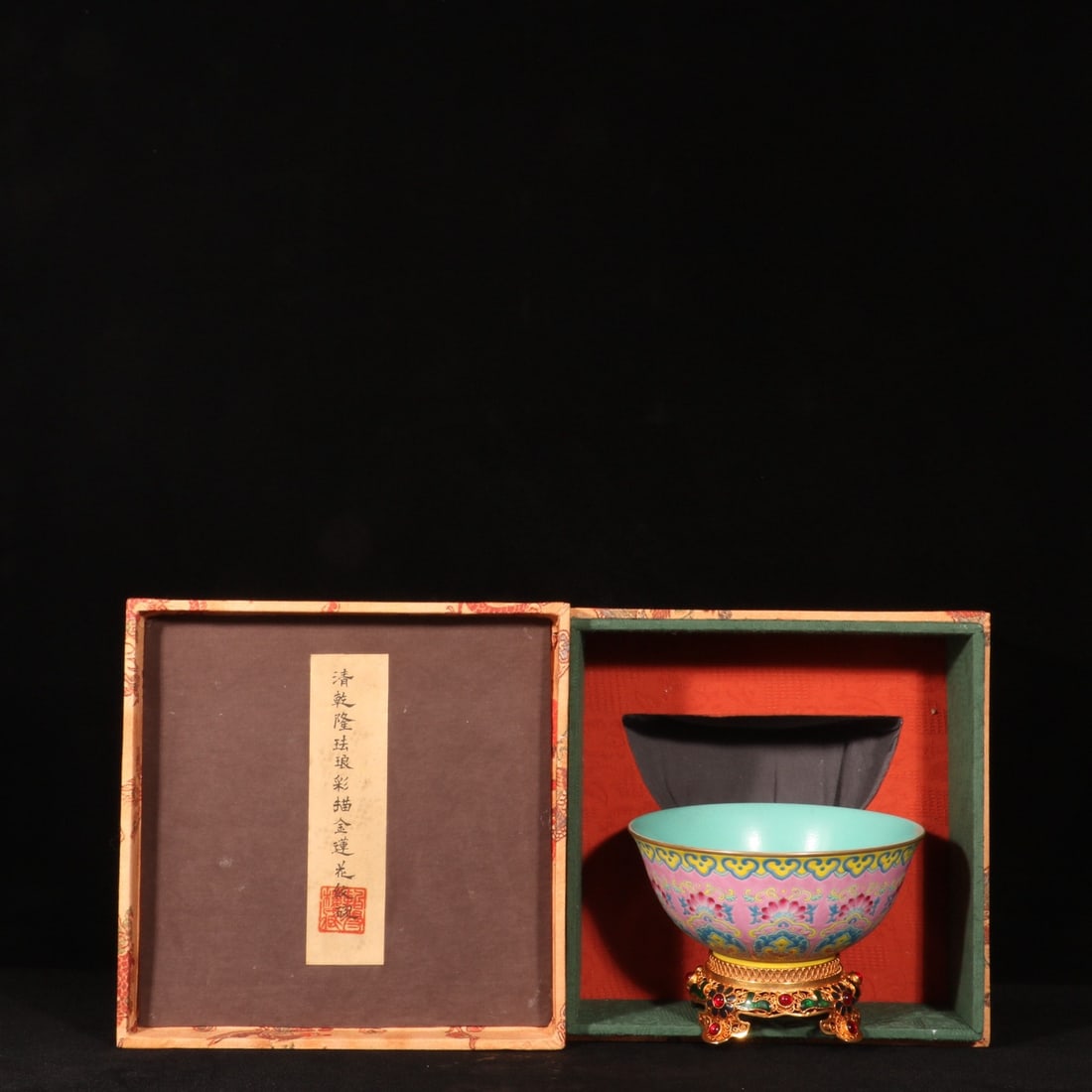 A Exquisite Enamel Painted Gold Lotus Pattern Bowl: A Exquisite Enamel Painted Gold Lotus Pattern Bowl,Qing Dynasty, China,Qianlong Four-character Mark,Size:4.5inx6.5in