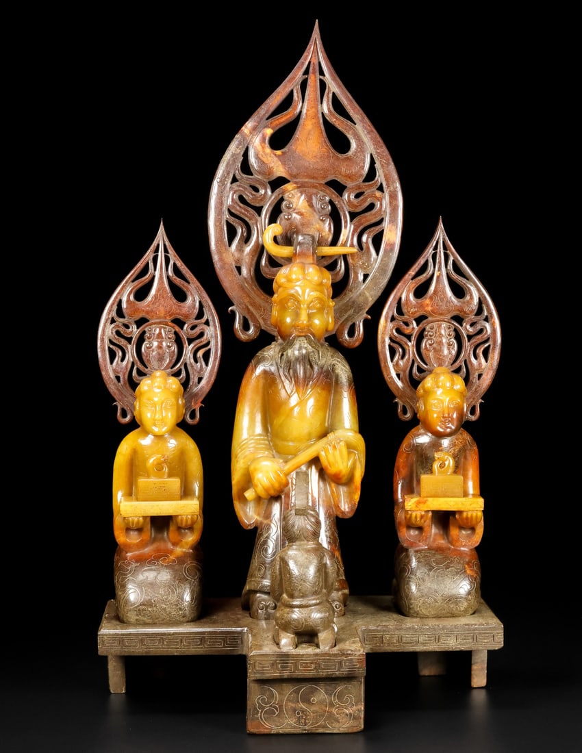 A Set of Exquisite Hotan Jade Figures Ornament: A Set of Exquisite Hotan Jade Figures Ornament,Qing Dynasty, China,Size:7.9inx4.7inx13in,Weight:2306g