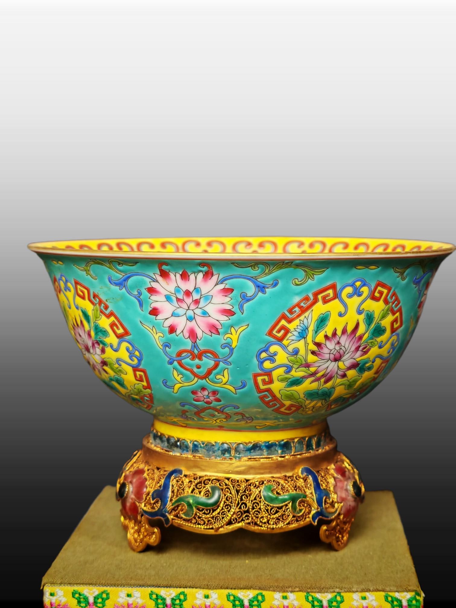 A Exquisite Enamel Lotus Pattern Bowl: A Exquisite Enamel Lotus Pattern Bowl,Qing Dynasty, China,Size:6.3inx4.7in,2in 珐琅彩缠枝莲纹碗,中国清代