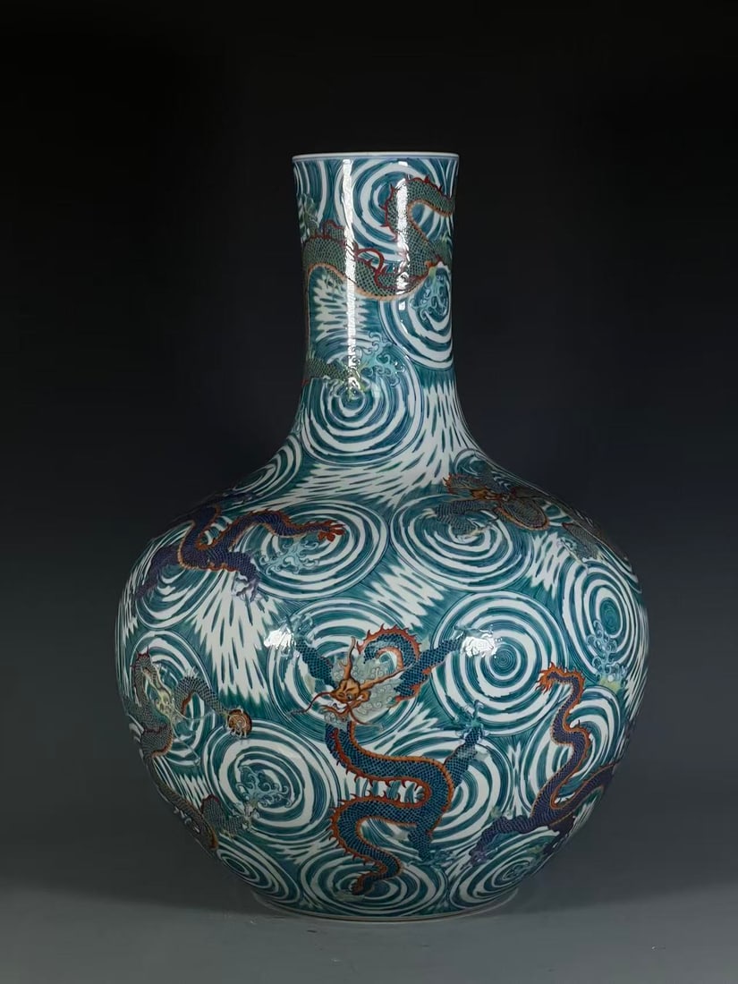 A Exquisite Doucai Dragon Pattern Vase - 3