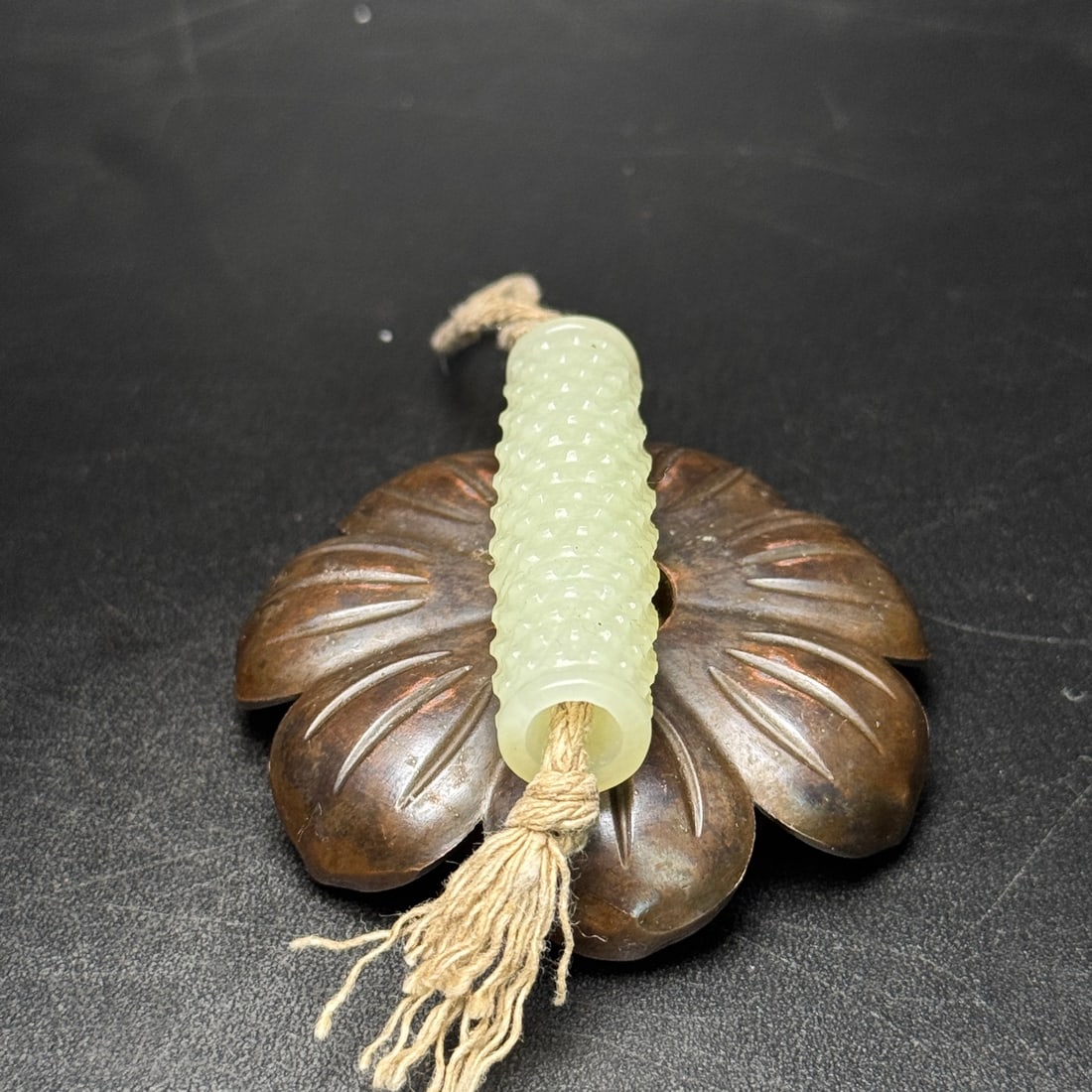 A Exquisite Hotan Jade Nail Pattern Pendant - 5