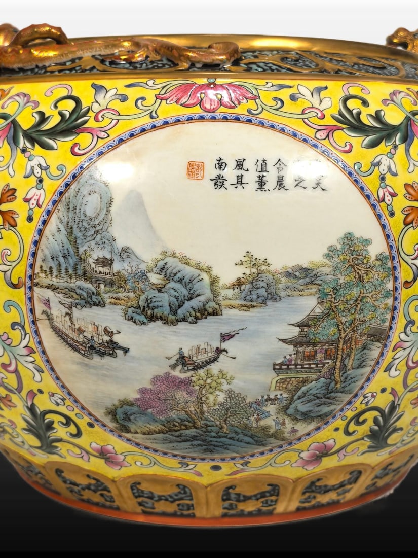A Exquisite Enamel Landscape Pattern Vat - 2