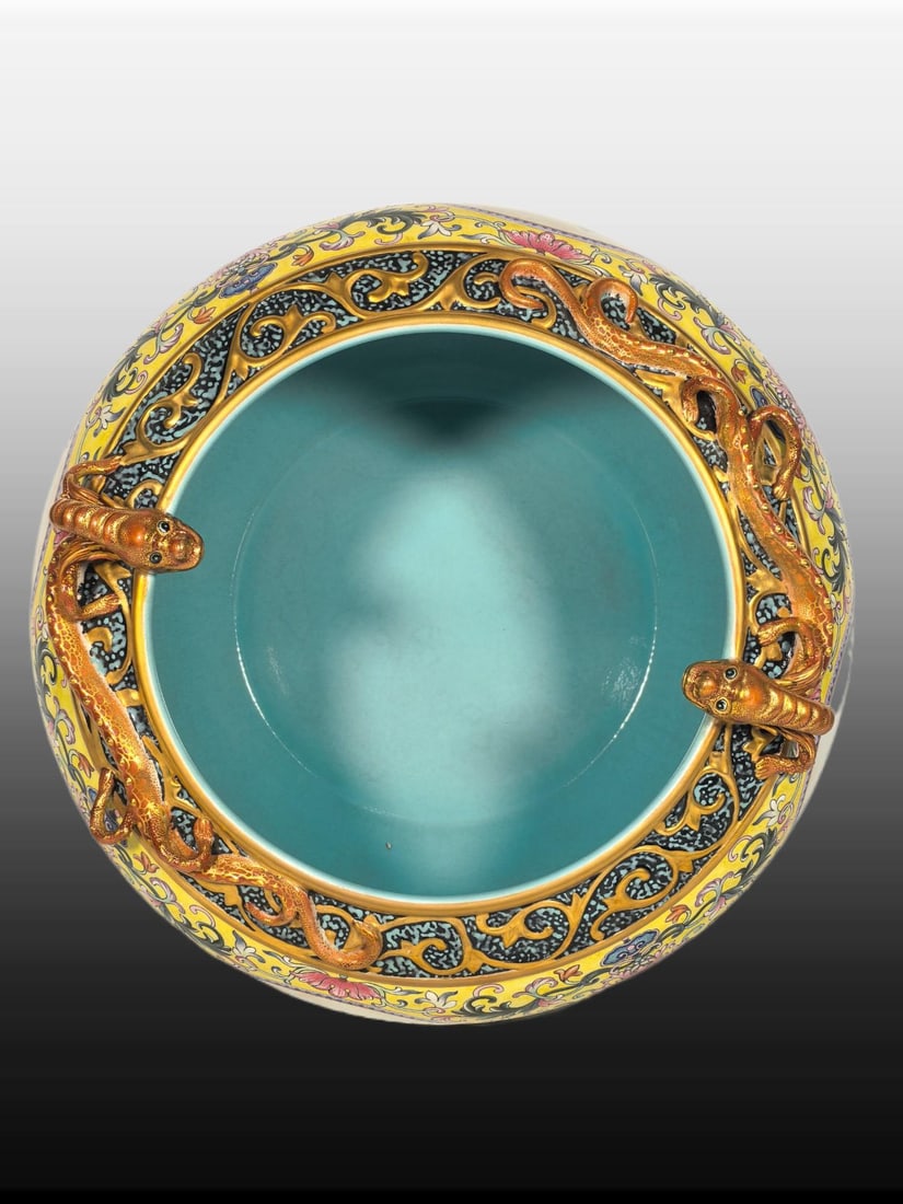 A Exquisite Enamel Landscape Pattern Vat - 5