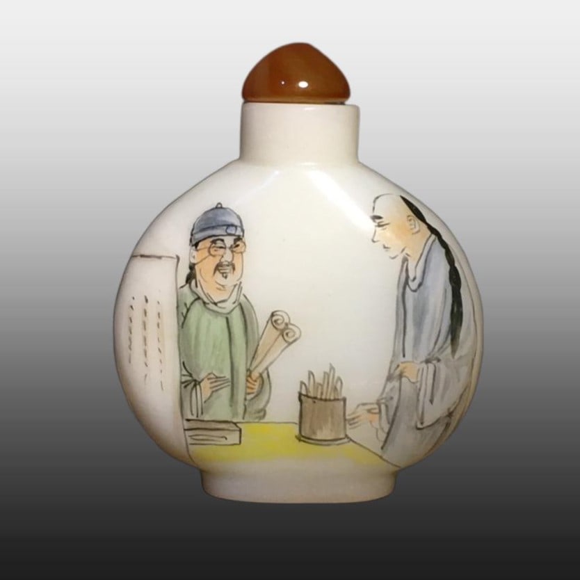 A Exquisite Colored glaze Figures Pattern Snuff Bottle: A Exquisite Colored glaze Figures Pattern Snuff Bottle,Qing Dynasty, China,With Mark,Size:2.6inx1.2in ,Weight:130g