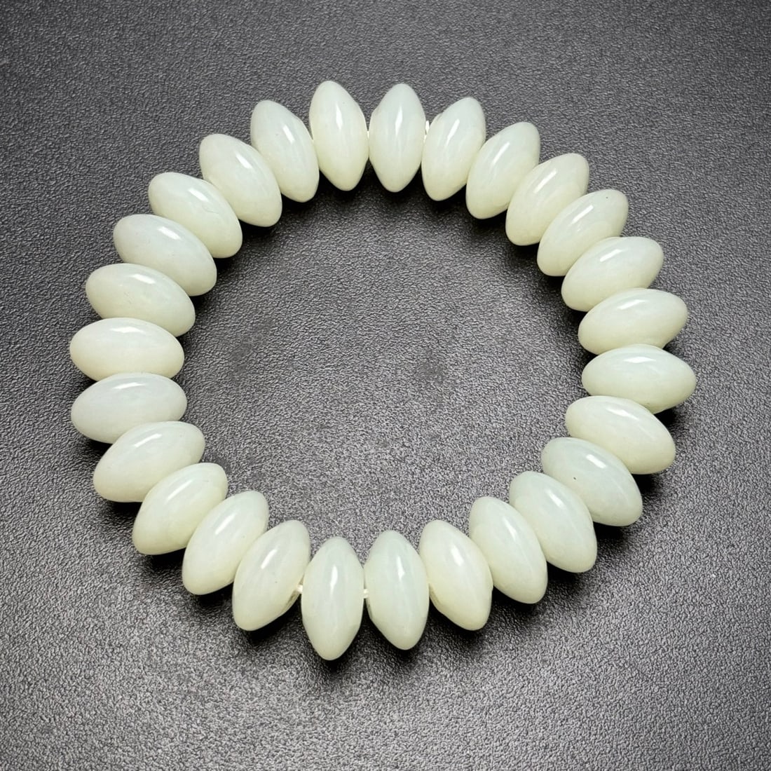 A Exquisite Hotan Jade Bracelets - 2