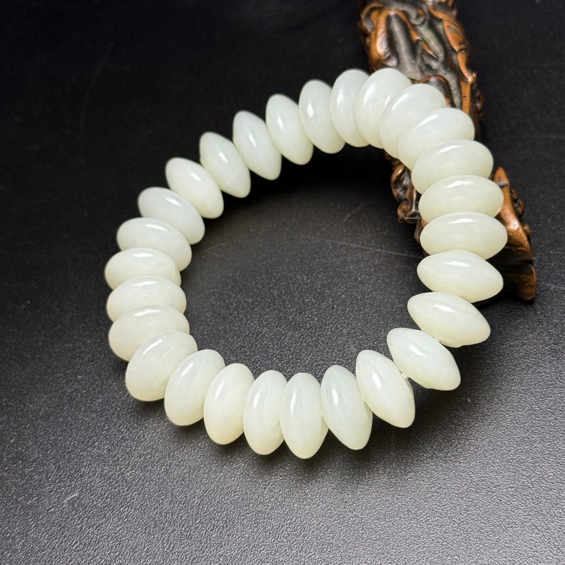 A Exquisite Hotan Jade Bracelets - 4