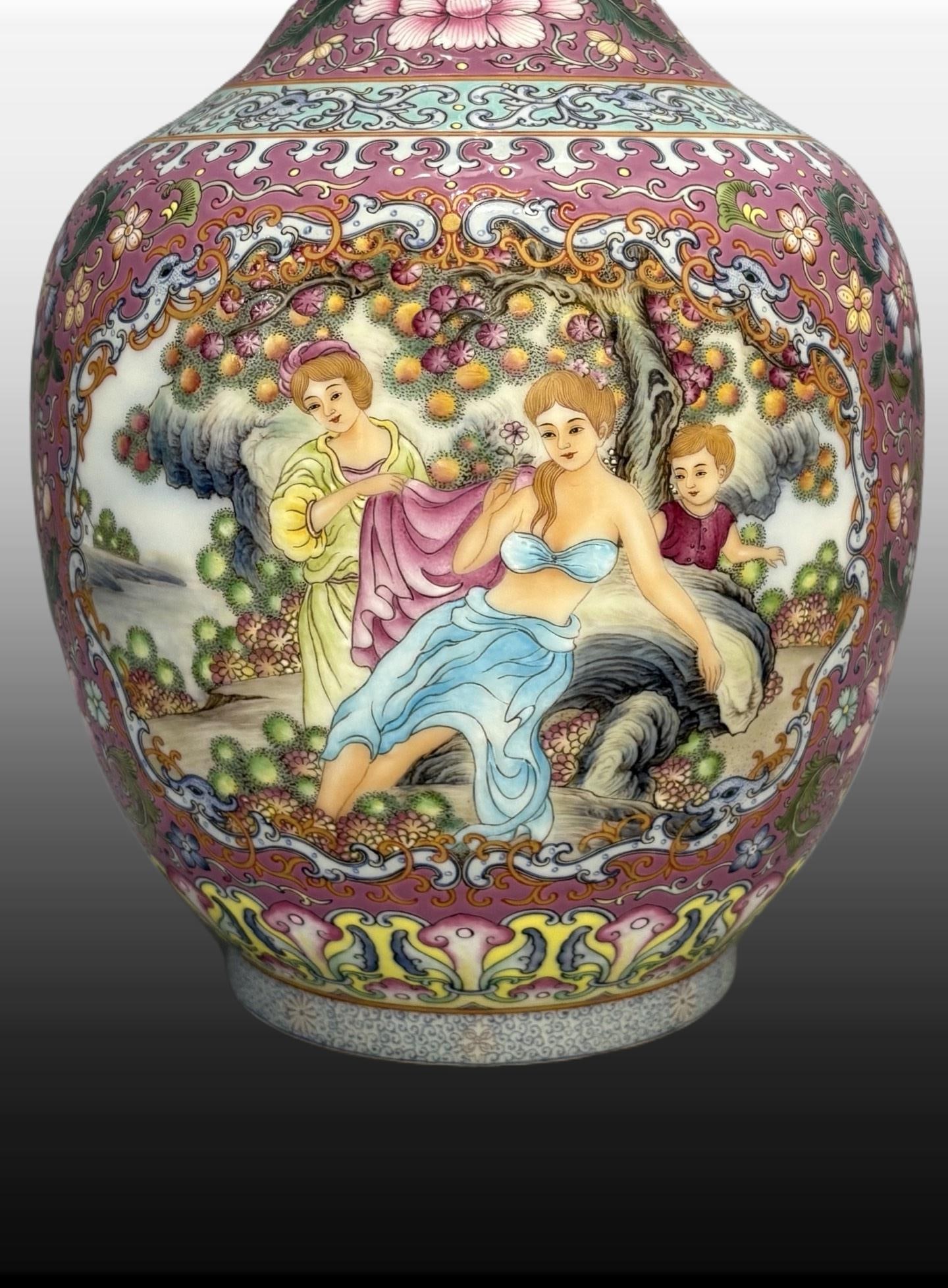 A Exquisite Enamel Ruby Red Figures Pattern Double-Ears Vase - 4