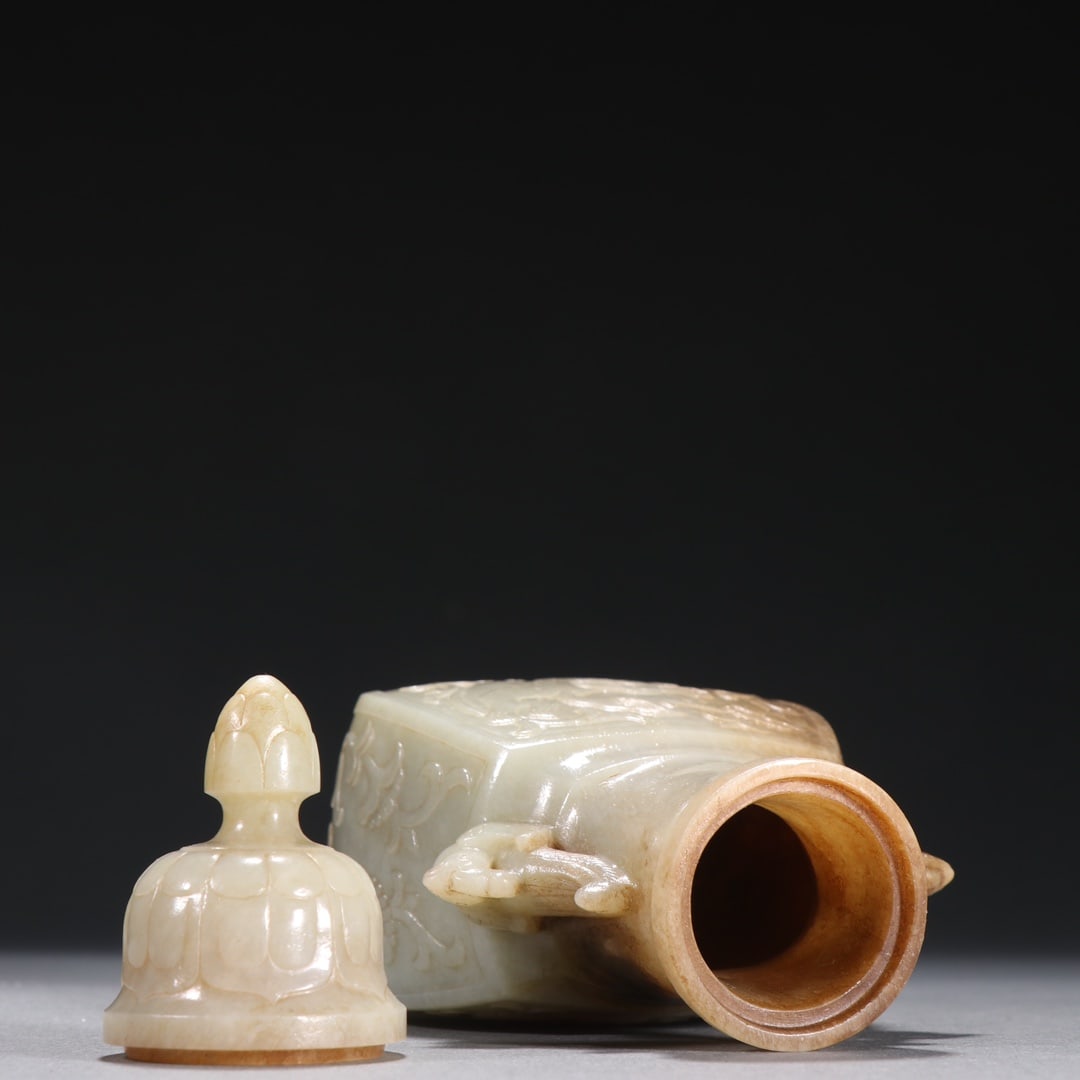A Exquisite Hotan Jade Auspicious Beast Pattern Vase - 8