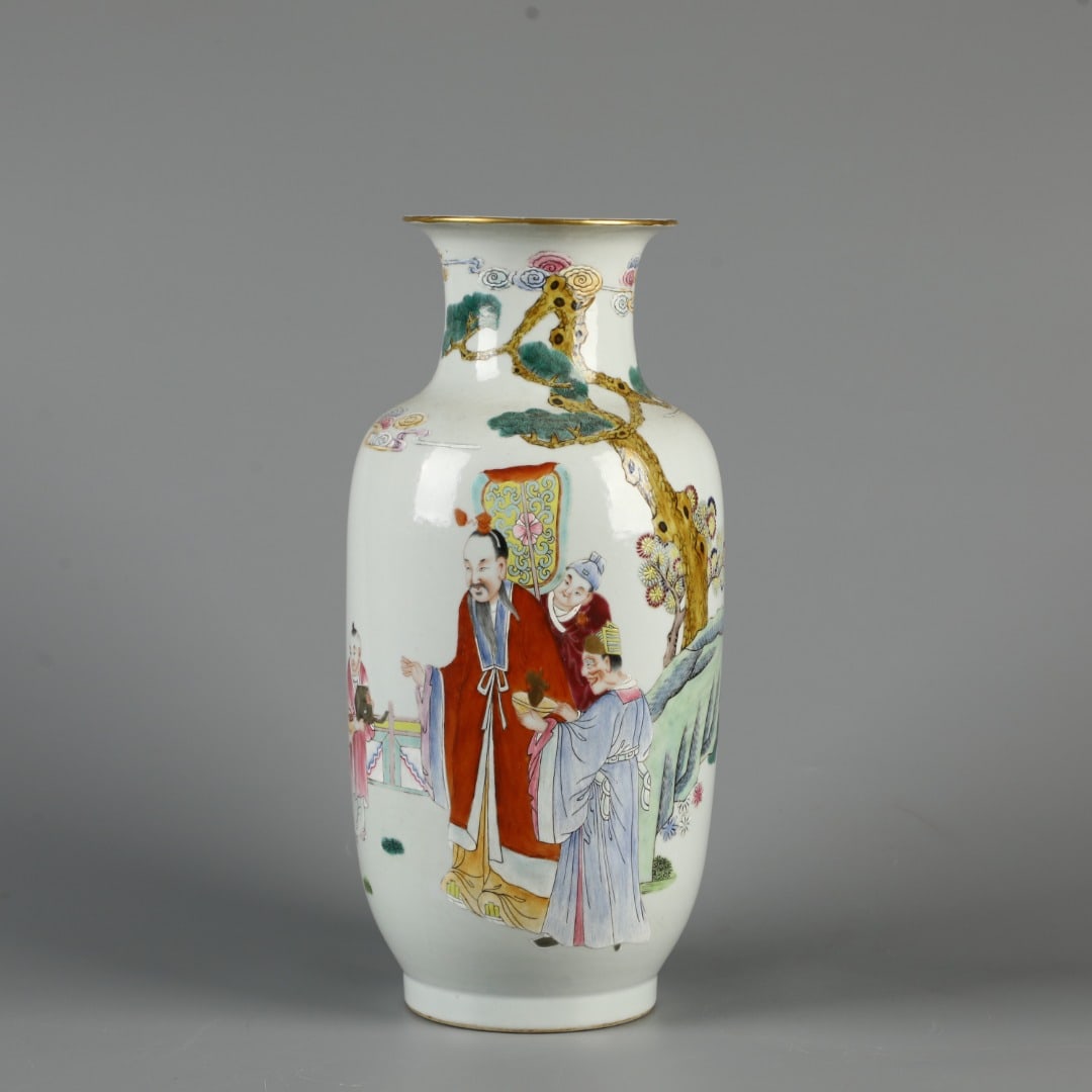 A Exquisite Famille-Rose Figures Pattern Vase: A Exquisite Famille-Rose Figures Pattern Vase,Qing Dynasty, China,Daoguang Six-character Mark,Size:14.4inx6.3in