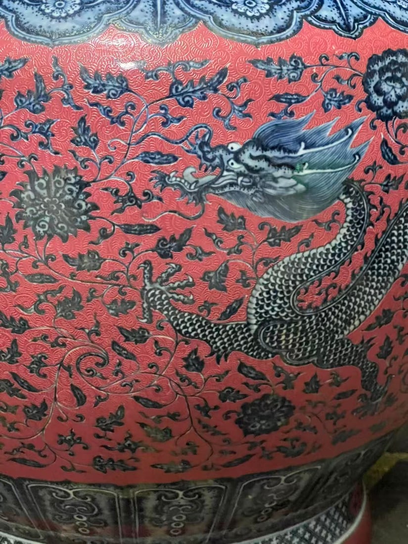A Exquisite Ruby Red-Glazed Dragon Pattern Vase - 6