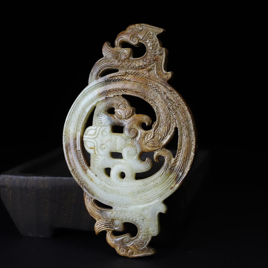 A Exquisite Hotan Jade Dragon and Phoenix Pattern Jade Pendant: A Exquisite Hotan Jade Dragon and Phoenix Pattern Jade Pendant,Han Dynasty, China,Size:3.1inx5.5in,Weight:162g 和田玉龙凤玉璧,中国汉代