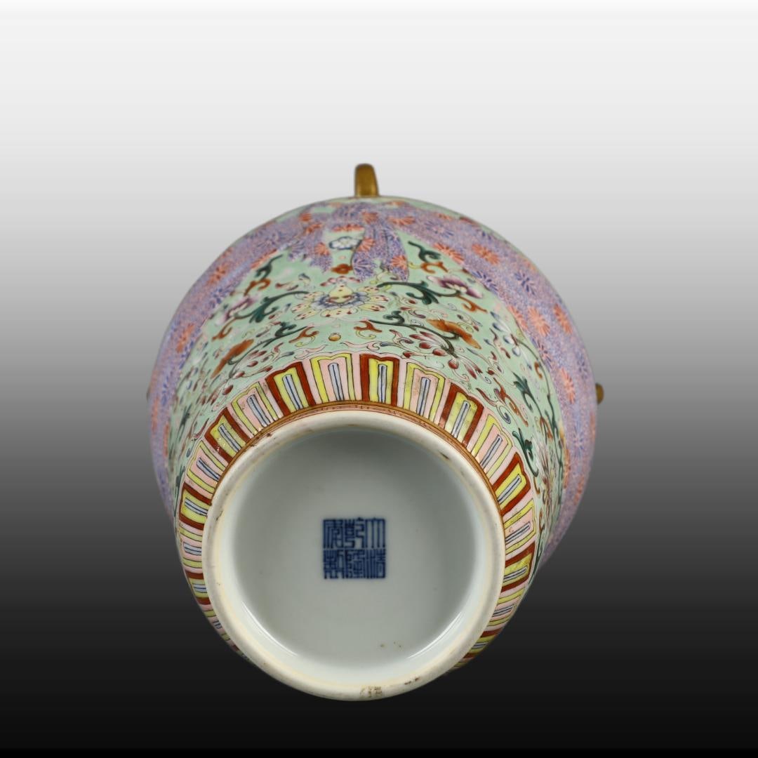 A Exquisite Green Glazed Lotus Pattern Vase - 9