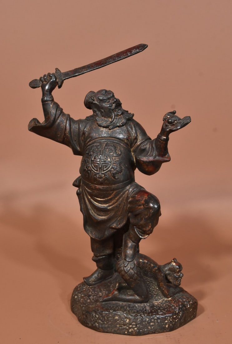 A Exquisite Coppery Figures Ornament: A Exquisite Coppery Figures Ornament,Ming Dynasty, China,Size:13inx8.7in,Weight:2900g 铜制人物摆件,中国明代