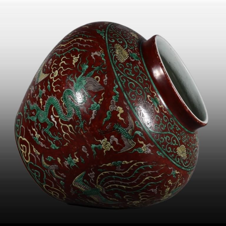 A Exquisite Red Ground Dragon and Phoenix Pattern Jar - 8