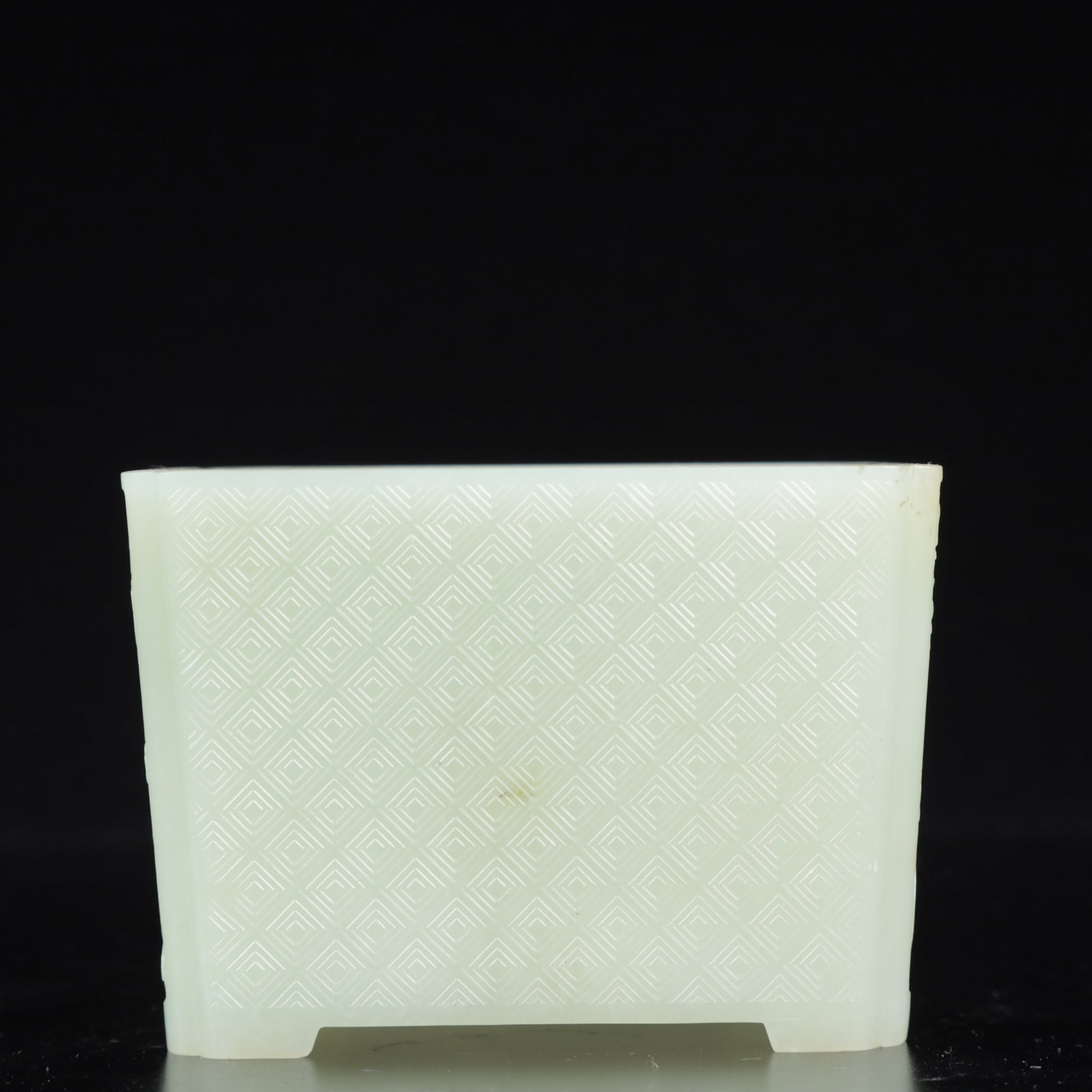 An Exquisite White Jade Auspicious Beast Pattern Jar - 2