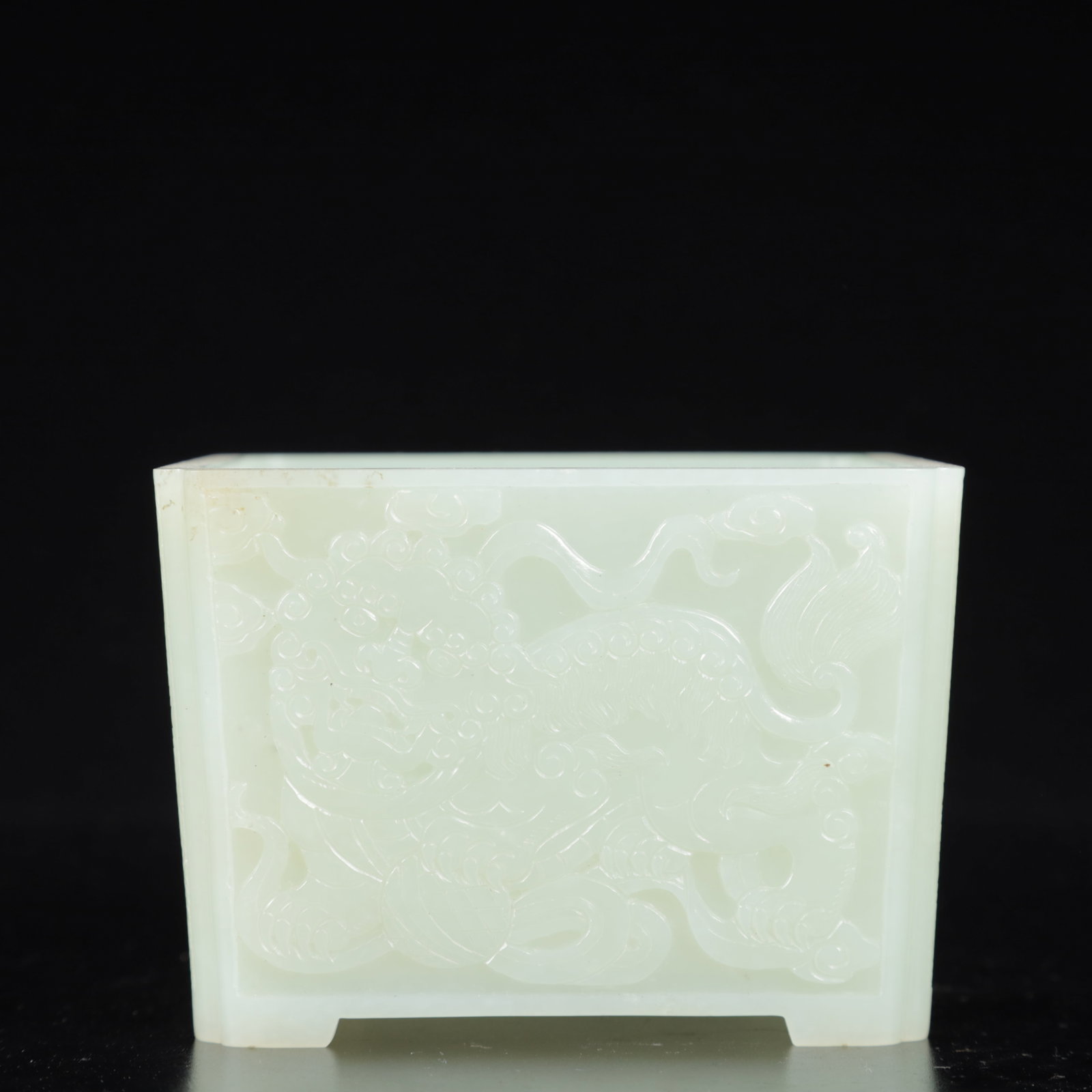 An Exquisite White Jade Auspicious Beast Pattern Jar - 3