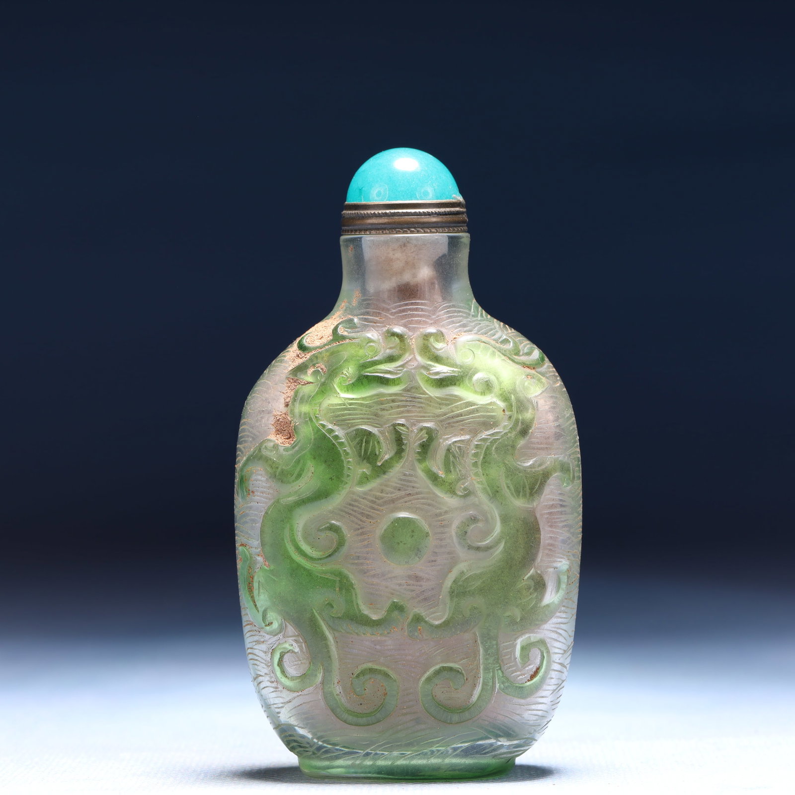 An Exquisite Glass Chi-Dragon Pattern Snuff Bottle: An Exquisite Glass Chi-Dragon Pattern Snuff Bottle,Qing Dynasty,China,Qianlong Four-character Mark,Size:2inx1.2inx3.5in,Weight:86g